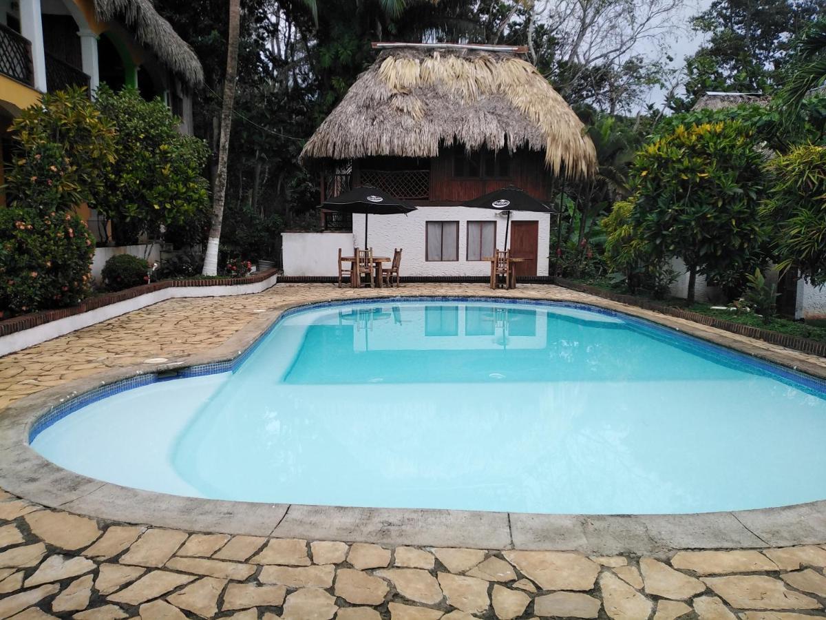 Hotel Cavanna Inn Castillo de San Felipe Екстериор снимка