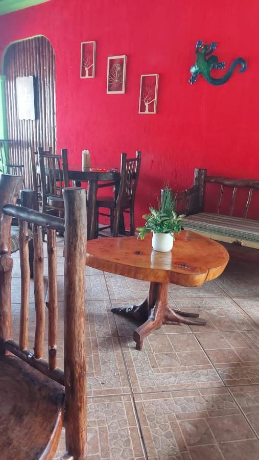 Hotel Cavanna Inn Castillo de San Felipe Екстериор снимка